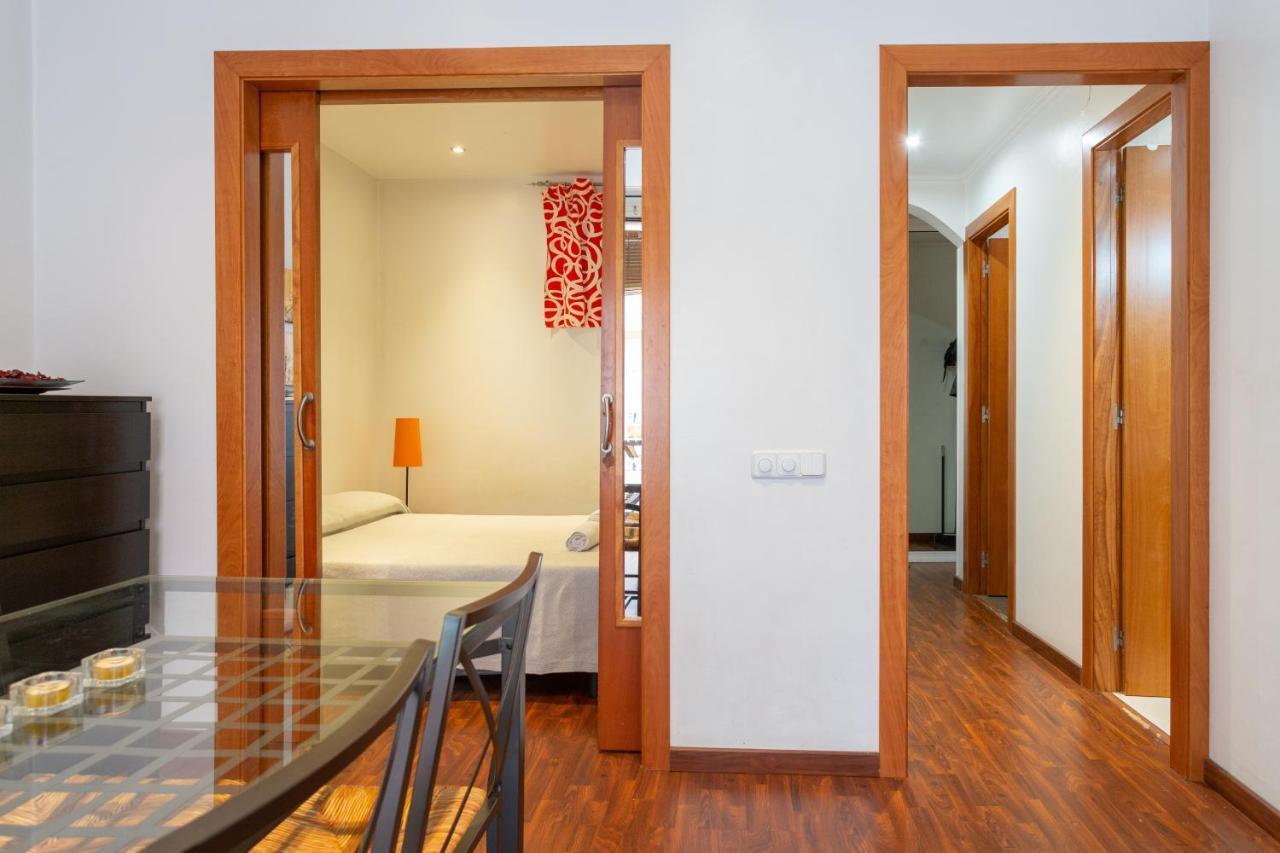 Aparteasy - Turo Park With Lovely Balcony บาร์เซโลนา ภายนอก รูปภาพ